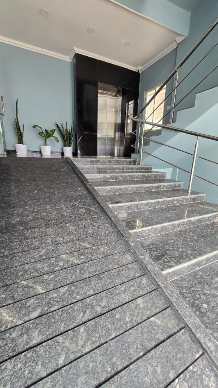 Single Suite Room Hyderabad Luaran gambar